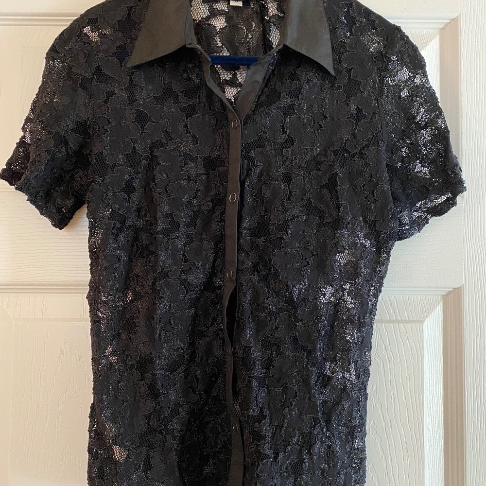 Vintage Black lace short sleeve blouse with snap closures, size S